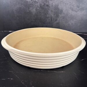VTG Pampered Chef Heritage Stoneware 11" Round Baker New Traditions Baking Pie